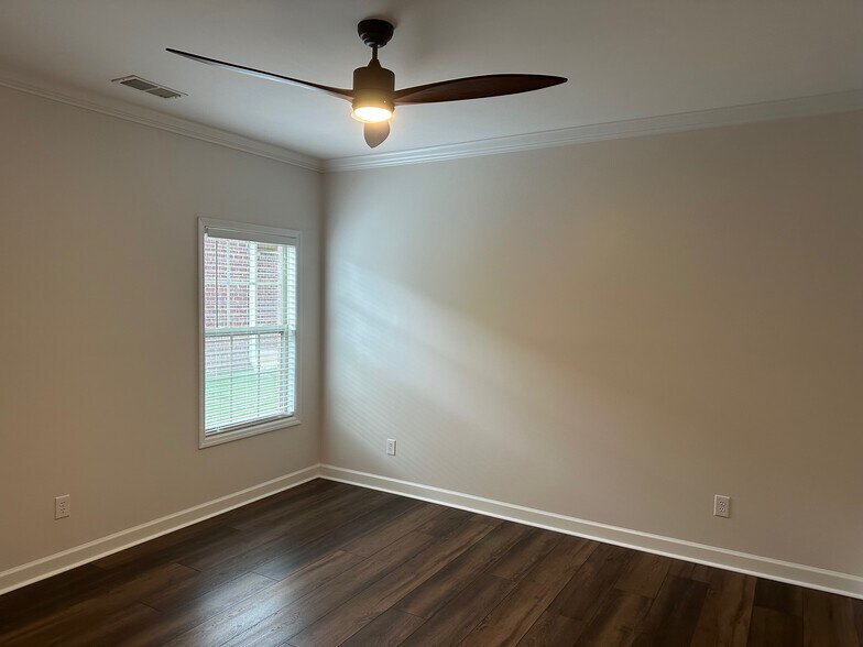 bedroom 2 - 7536 Iredell Main NW