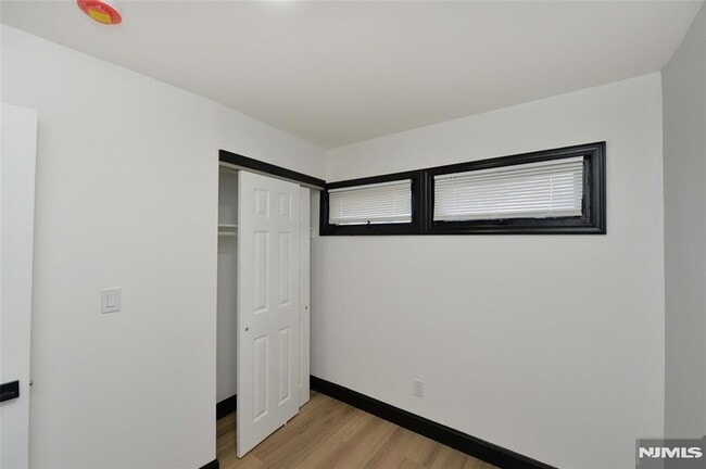 Building Photo - 73 Lafayette Ave