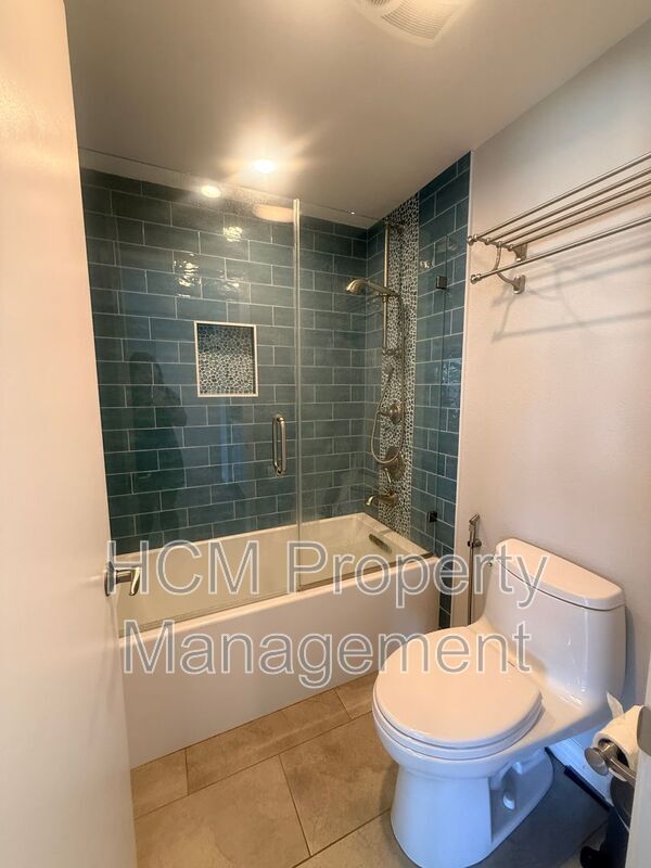 Building Photo - 16065 Mt Pico Ct