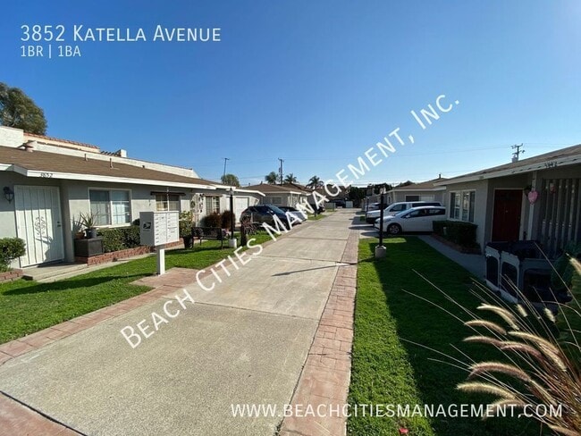 Building Photo - 3852 Katella Ave