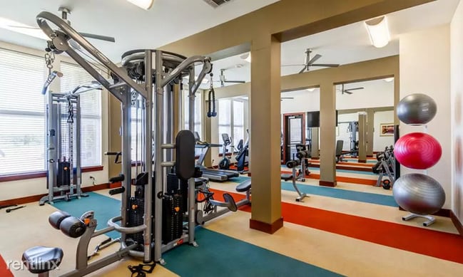 Building Photo - 2 br, 2 bath Flat - 3880 Hulen St