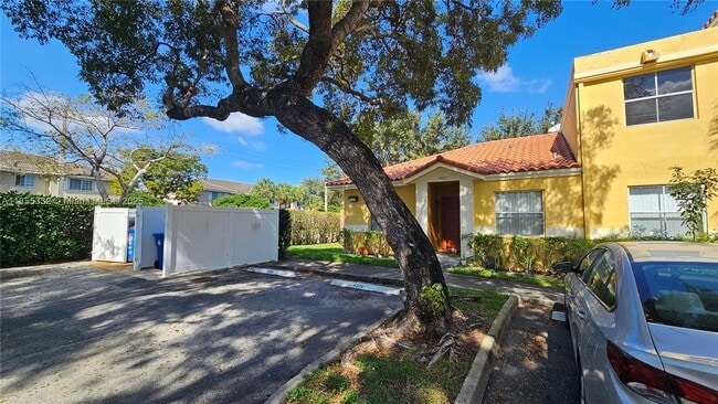 Building Photo - 4017 NW 90th Ave