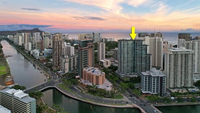 Building Photo - 1837 Kalakaua Ave