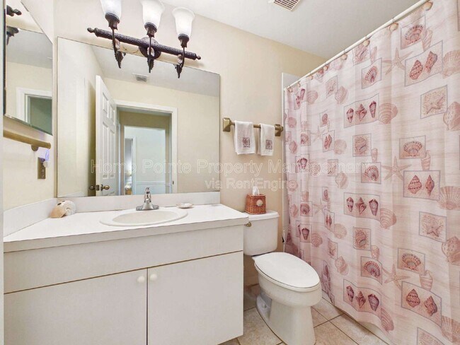 Building Photo - 20611 Country Creek Dr