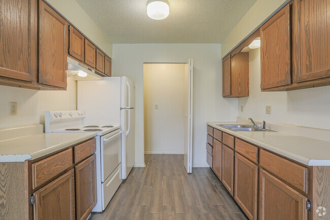 2 BR, 1 BA - Kitchen - Lake of the Woods