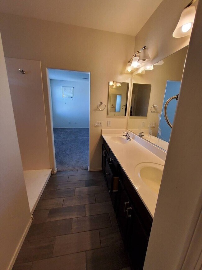 Building Photo - Litchfield Park Beauty COMING SOON