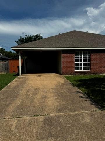 Building Photo - 303 N Arizona Dr
