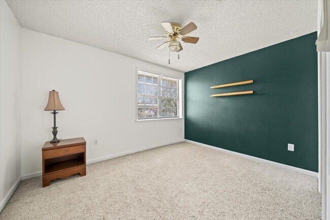 Building Photo - 676 Hermitage Trail