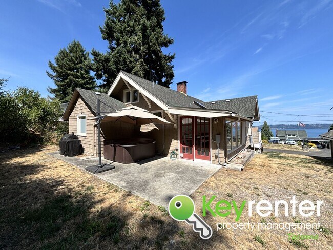 Building Photo - Stunning 2-Bedroom Tacoma Home with Dash P...
