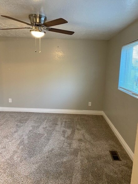 Building Photo - 6755 S 700 E