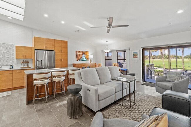 Building Photo - 2377 Harbour Oaks Dr