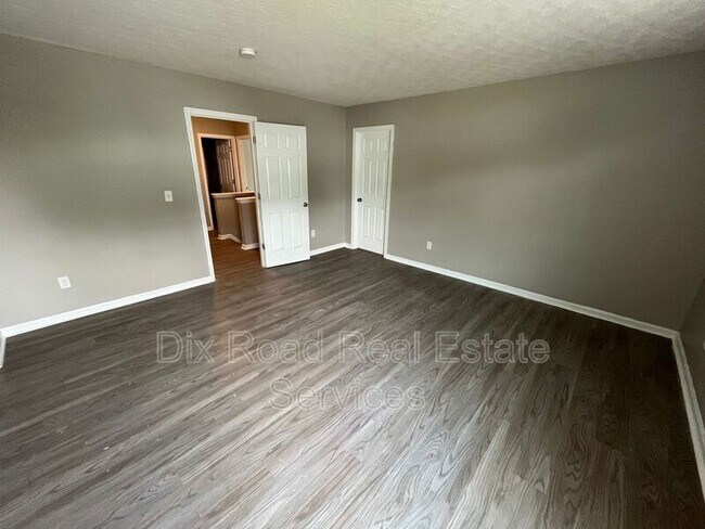 Building Photo - 505 Herbert Ave