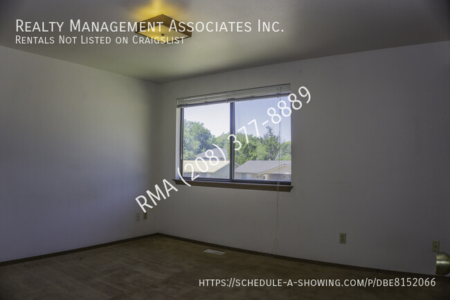 Building Photo - 4319 Rose Hill Ct