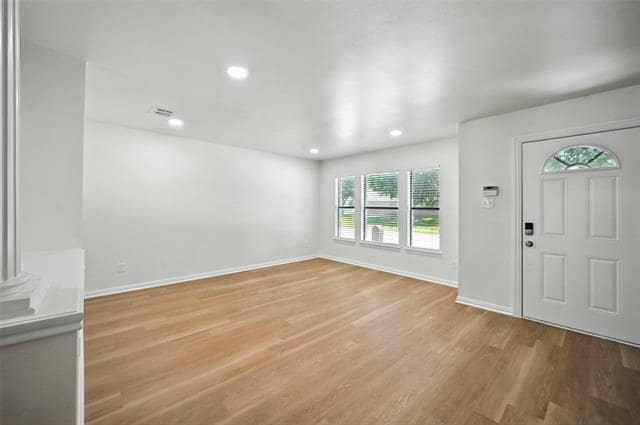 Building Photo - 5236 Blue Cir