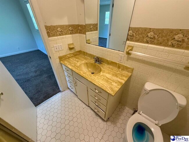 Building Photo - 1217 Rutledge Ave