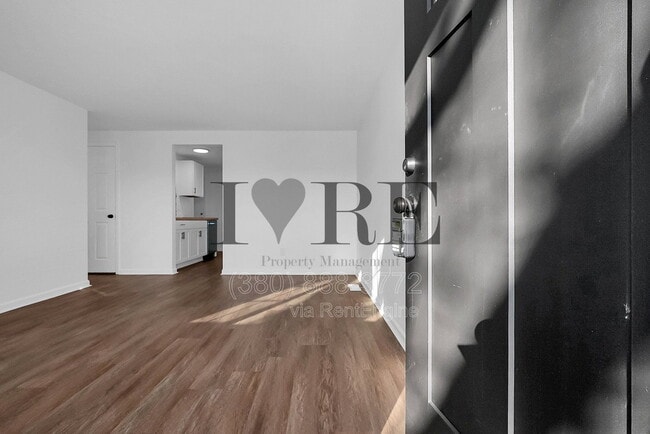 Building Photo - 1902 Brookfield Rd