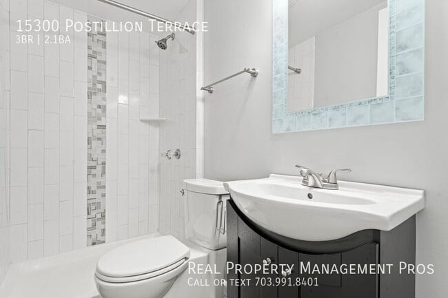 Building Photo - 15300 Postillion Terrace