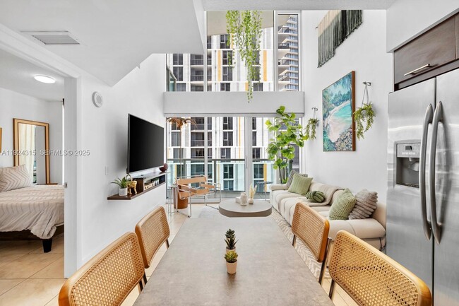 Building Photo - 41 SE 5th St