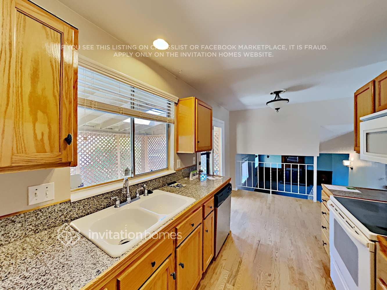 Building Photo - 8913 W 92nd Ave