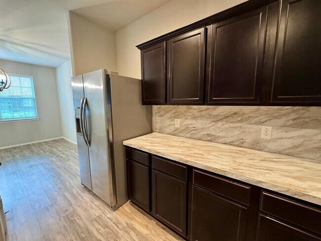 Building Photo - 14110 Silver Falls Ct