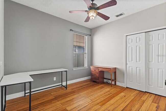 Building Photo - 15031 Huntcliff Park Way