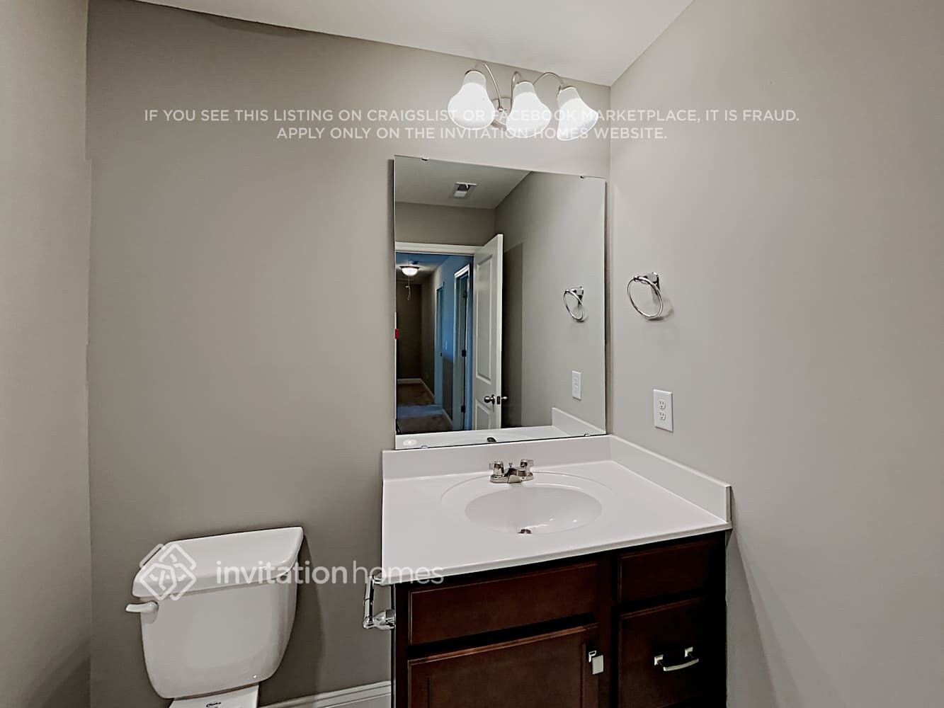 Building Photo - 5366 Roberta Crossing Dr