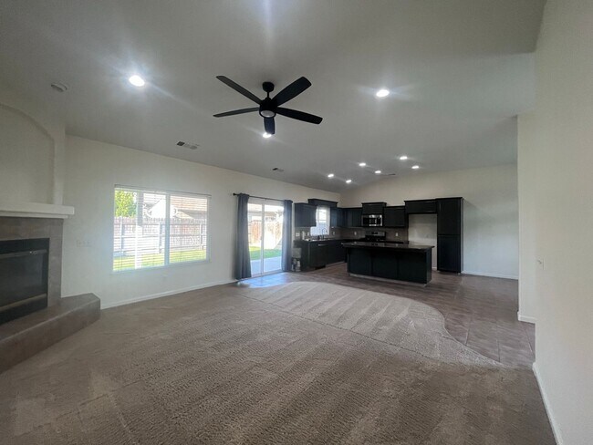 Building Photo - 2044 Stagecoach Pl