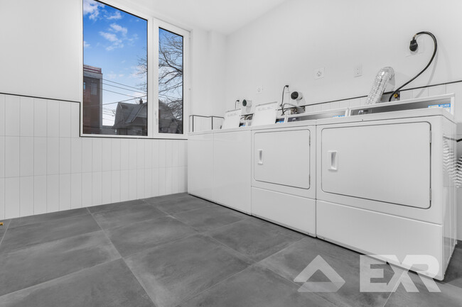 Building Photo - 1629 Brooklyn Ave