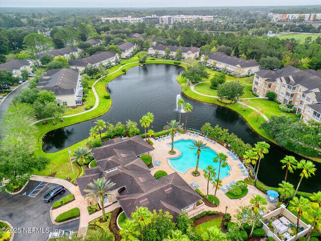 Building Photo - 7990 Baymeadows Rd