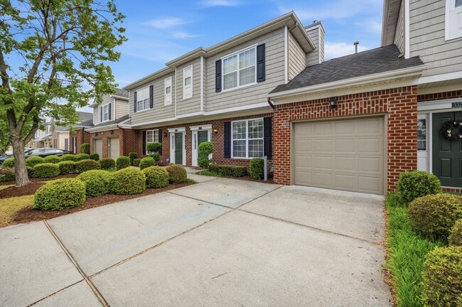 Building Photo - 5325 Brinsley Ln