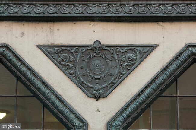 Building Photo - 1220 Sansom St