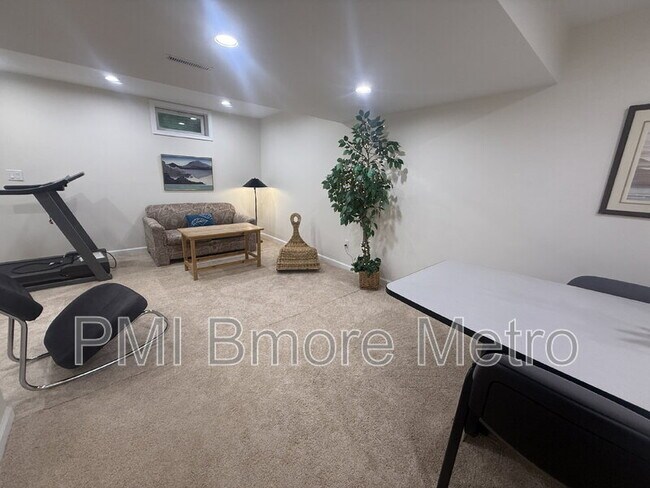 Building Photo - 9616 Watts Rd
