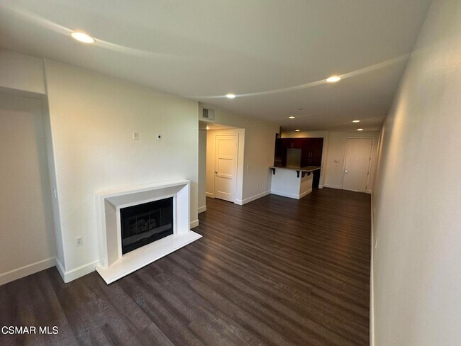 Building Photo - 14412 Killion St