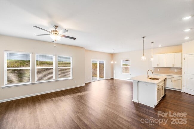 Building Photo - 2019 Sadler Wds Ln