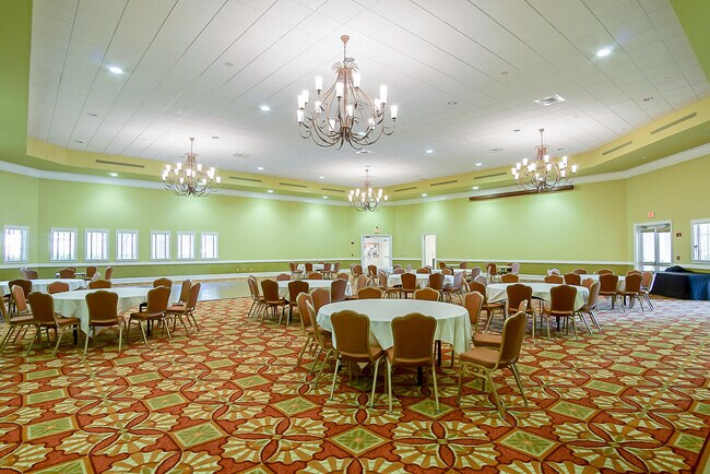 Building Photo - 8204 Kiawah Trce