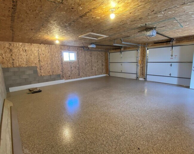 Building Photo - 5454 Pagenkopf Rd