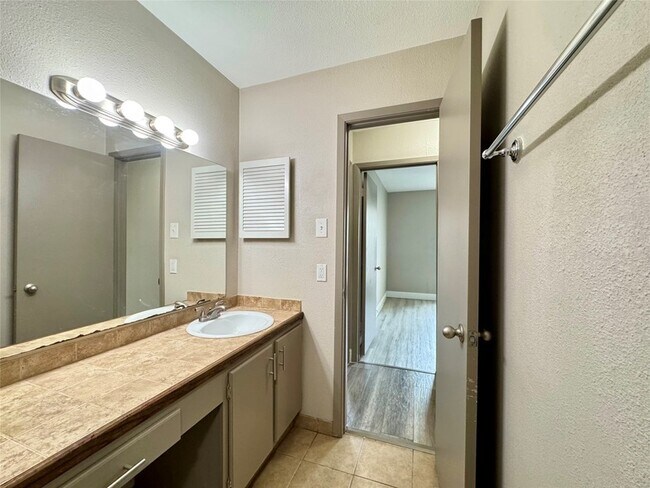 Building Photo - 5981 Arapaho Rd