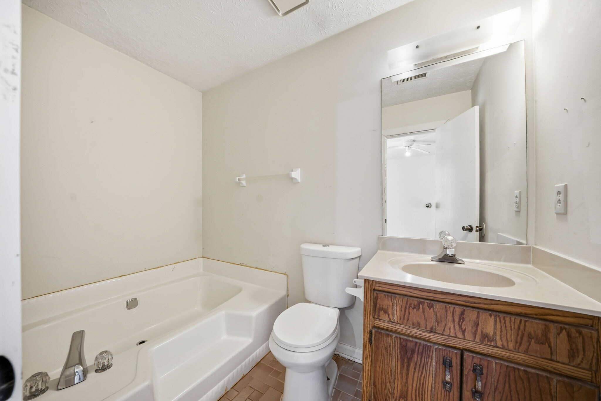 Building Photo - 305 Belmont Farms Dr