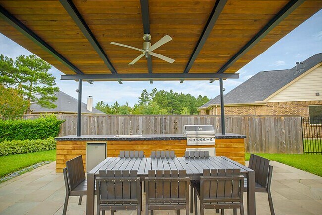 Building Photo - 63 Deer River Cir