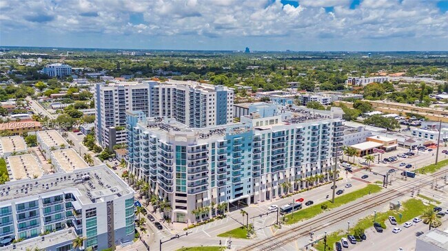 Building Photo - 140 S Dixie Hwy
