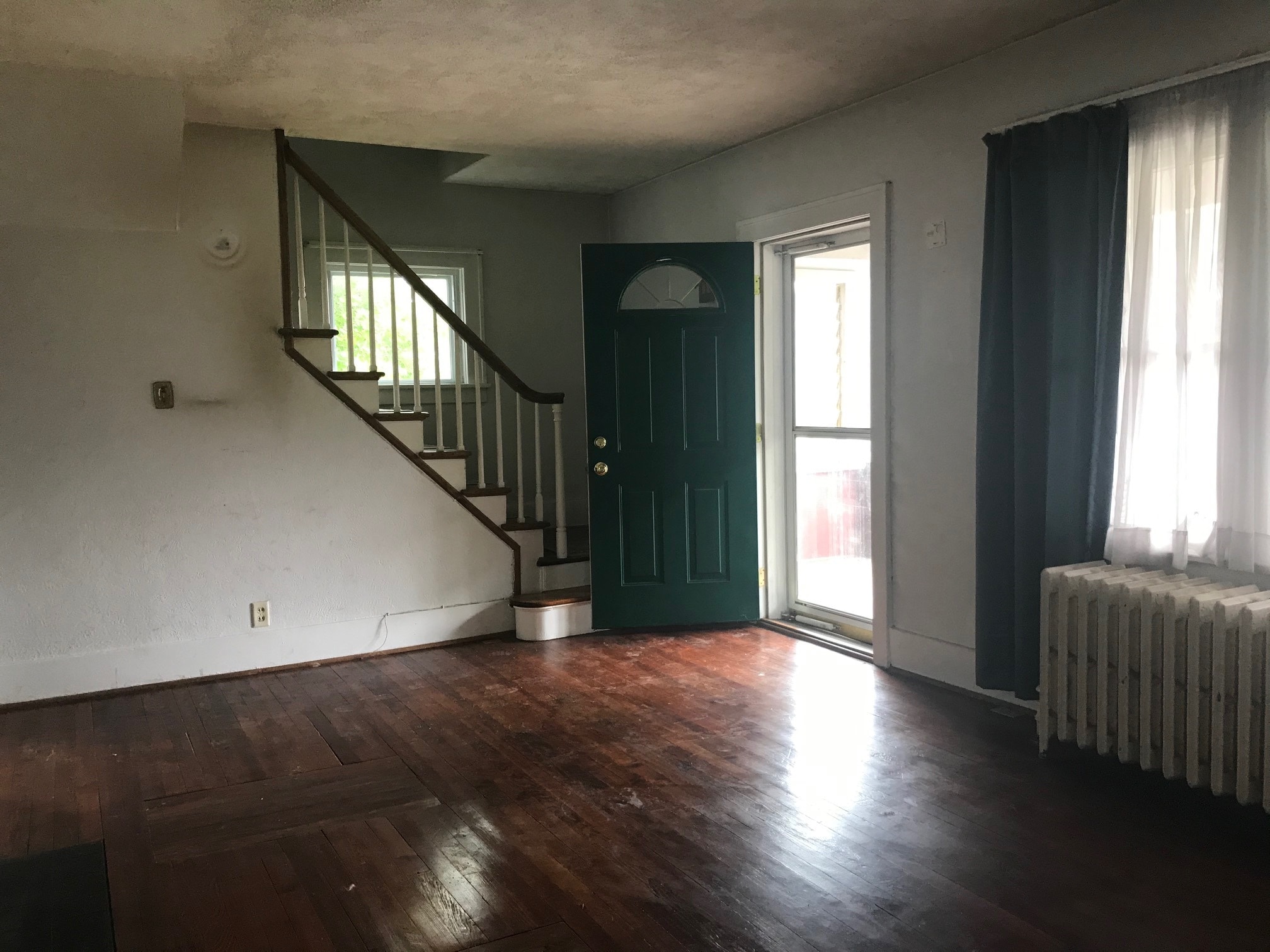 Building Photo - 5708 Pontiac Dr