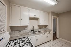 Building Photo - 320 19th St N