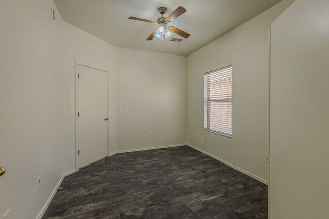 Building Photo - COMING SOON!!!! Rancho Sahuarita!!