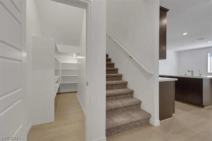 Building Photo - 1526 Eva Xing Pl