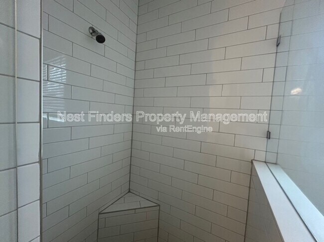 Building Photo - 42 Golden Fern Dr