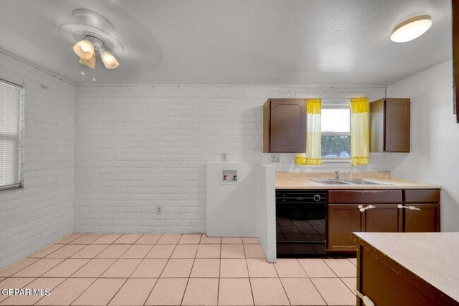 Building Photo - 11248 Wharf Cove Dr