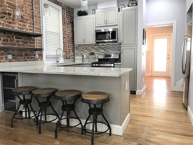 Building Photo - 4127 Wyandot St