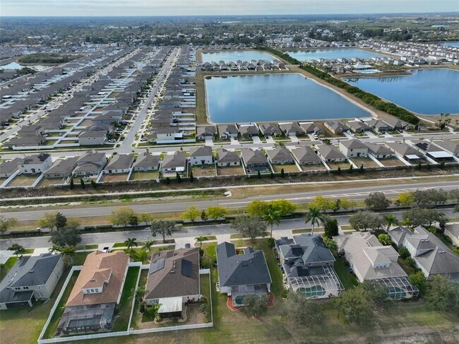 Building Photo - 823 Seminole Sky Dr