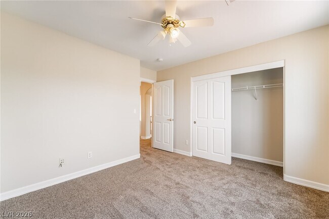 Building Photo - 2611 Earthen Mesa Terrace
