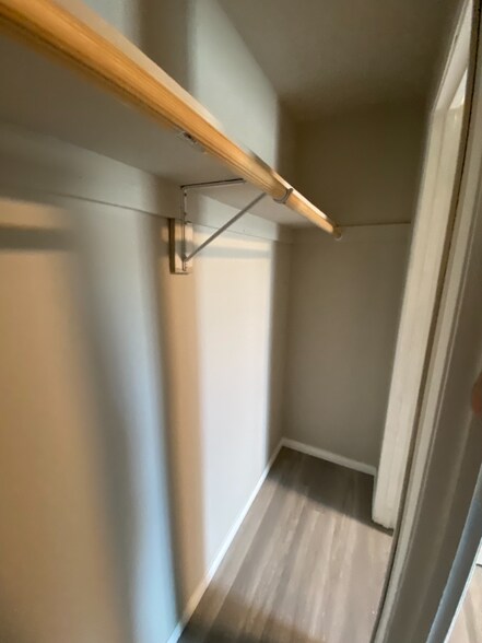 Building Photo - 2916 W Century Blvd